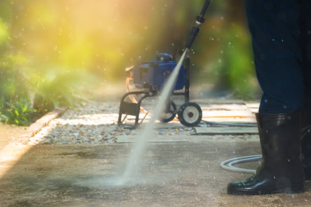 Best Deck and Patio Pressure Washing in Scanlon, MN
